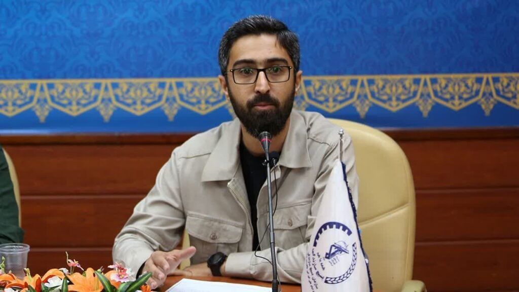طلوعی منفرد: رویداد یک روزه‌ای در راستای این جشنواره با موضوع تولید محتوای موبایلی در زمینه عکسبرداری، فیلمبرداری، تدوین و فضای مجازی، در تیرماه با حضور ۵۰ نفر برگزار شد.